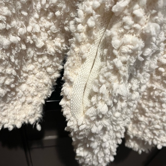 Listicle LARGE Cream Sherpa Cardigan $25 - Picture 5 of 7